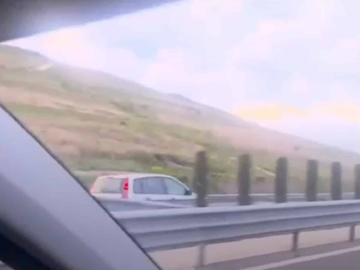 șofer surprins pe contrasens pe autostradă între sibiu și cluj